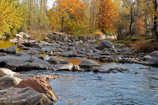 Chodak qishlog‘i o‘zining tarixi, tabiati, buloq va soylari bilan mashhur - Sputnik O‘zbekiston