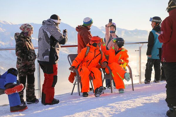 Zimniy otdix v gorax
 - Sputnik O‘zbekiston