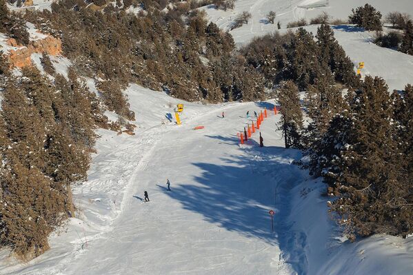 Zimniy otdix v gorax
 - Sputnik O‘zbekiston