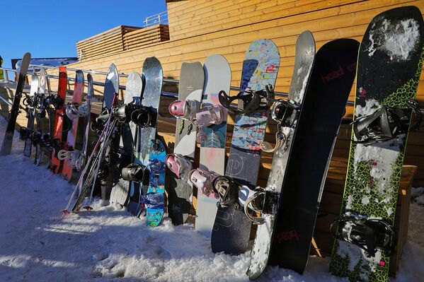 Zimniy otdix v gorax
 - Sputnik O‘zbekiston