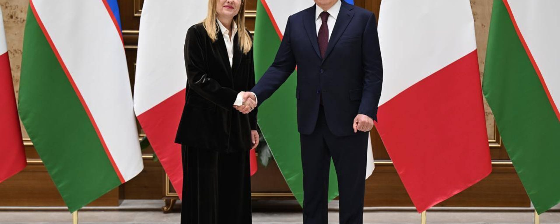 Prezident Uzbekistana provel vstrechu s Premyer-ministrom Italii.
 - Sputnik O‘zbekiston, 1920, 20.01.2026