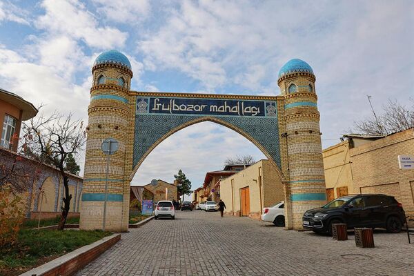 Gulbozor mahallasidagi sayyohlik ko‘chasi - Sputnik O‘zbekiston