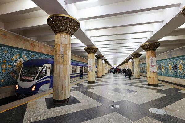 &quot;Пахтакор&quot; метро бекати (Чилонзар линияси) - Sputnik Ўзбекистон