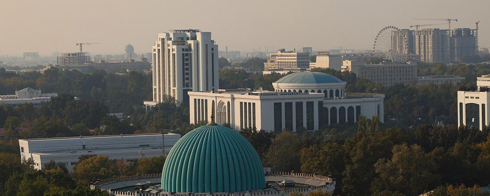 Fotopodborka: osen v Tashkente - Sputnik O‘zbekiston, 1920, 26.12.2025