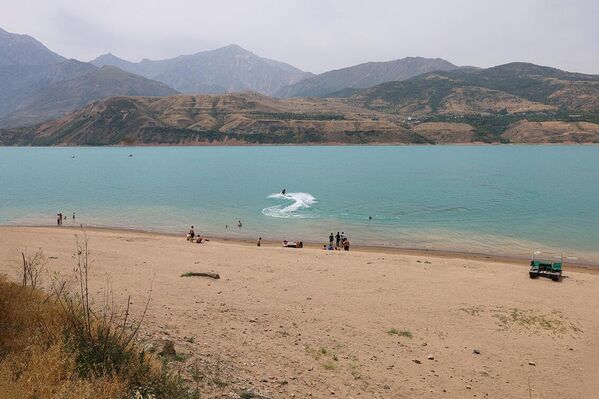 Yakkatut — tixiy ray u beregov Charvaka - Sputnik O‘zbekiston