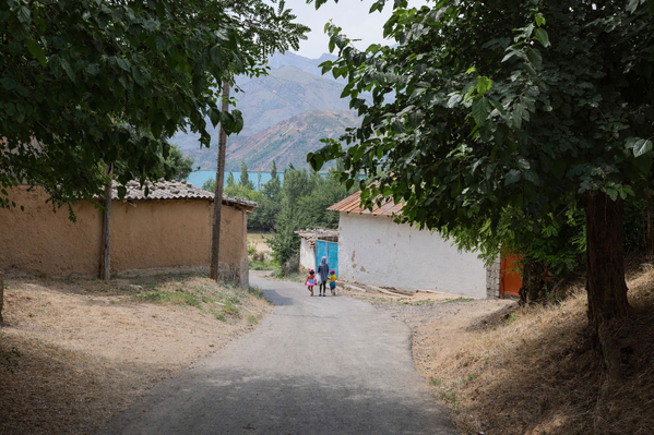 Yakkatut — tixiy ray u beregov Charvaka - Sputnik O‘zbekiston