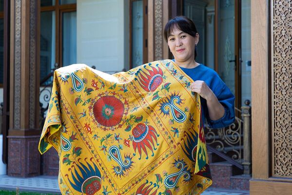 Мадина Касымбаева - мастер национальной вышивки - Sputnik Ўзбекистон