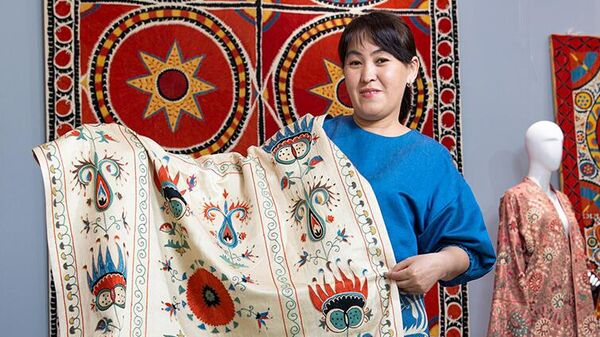 Мадина Касымбаева — мастер национальной вышивки - Sputnik Узбекистан