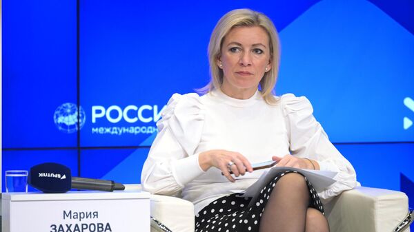 Zaxarova Xalqaro jamoat tribunalining hisoboti taqdimotida nutq so‘zlamoqda - Sputnik O‘zbekiston