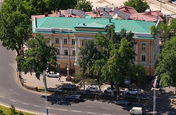 O‘zbekiston Yozuvchilar uyushmasi binosi. - Sputnik O‘zbekiston