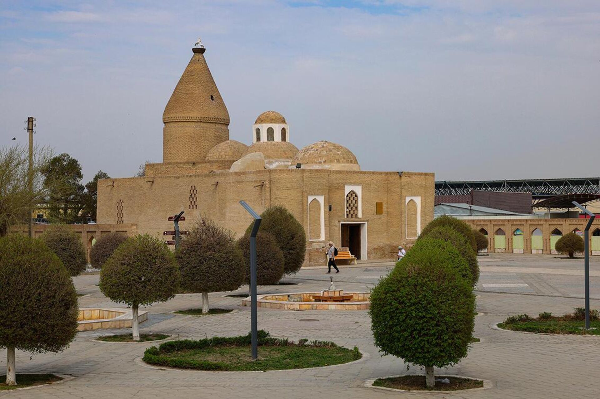 Mavzoley Chashma-Ayub v Buxare - Sputnik O‘zbekiston, 1920, 28.05.2025