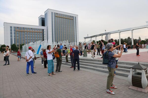 Sezon fontanov nachalsya v Uzbekistane - Sputnik O‘zbekiston