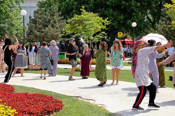 Festival svetov v Tashkente - Sputnik O‘zbekiston