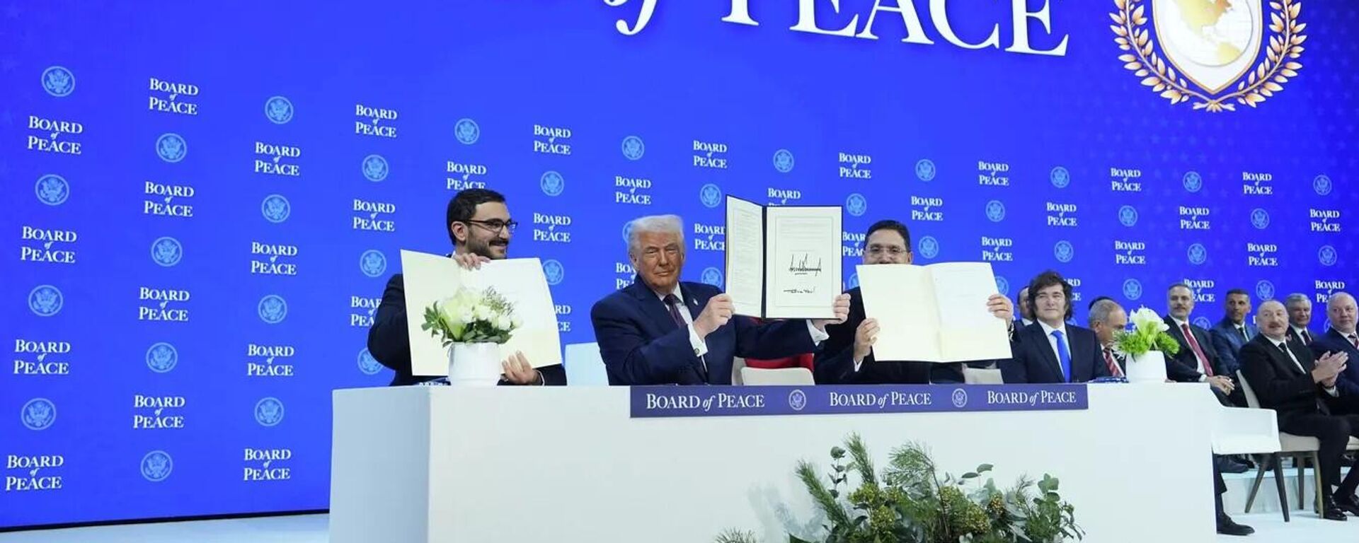 Podpisanie ustava Soveta mira v Davose
 - Sputnik O‘zbekiston, 1920, 22.01.2026