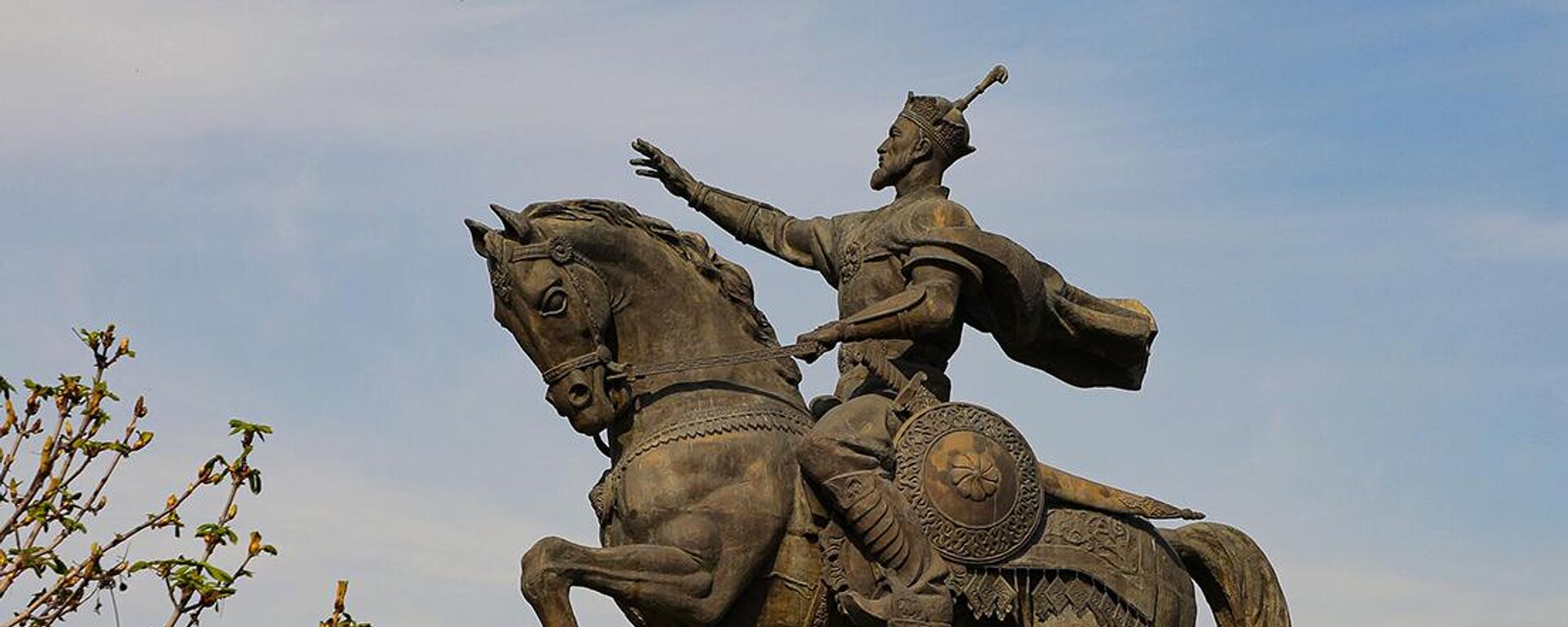 Тошкентдаги Амир Темур ҳайкали - Sputnik Ўзбекистон, 1920, 06.02.2026