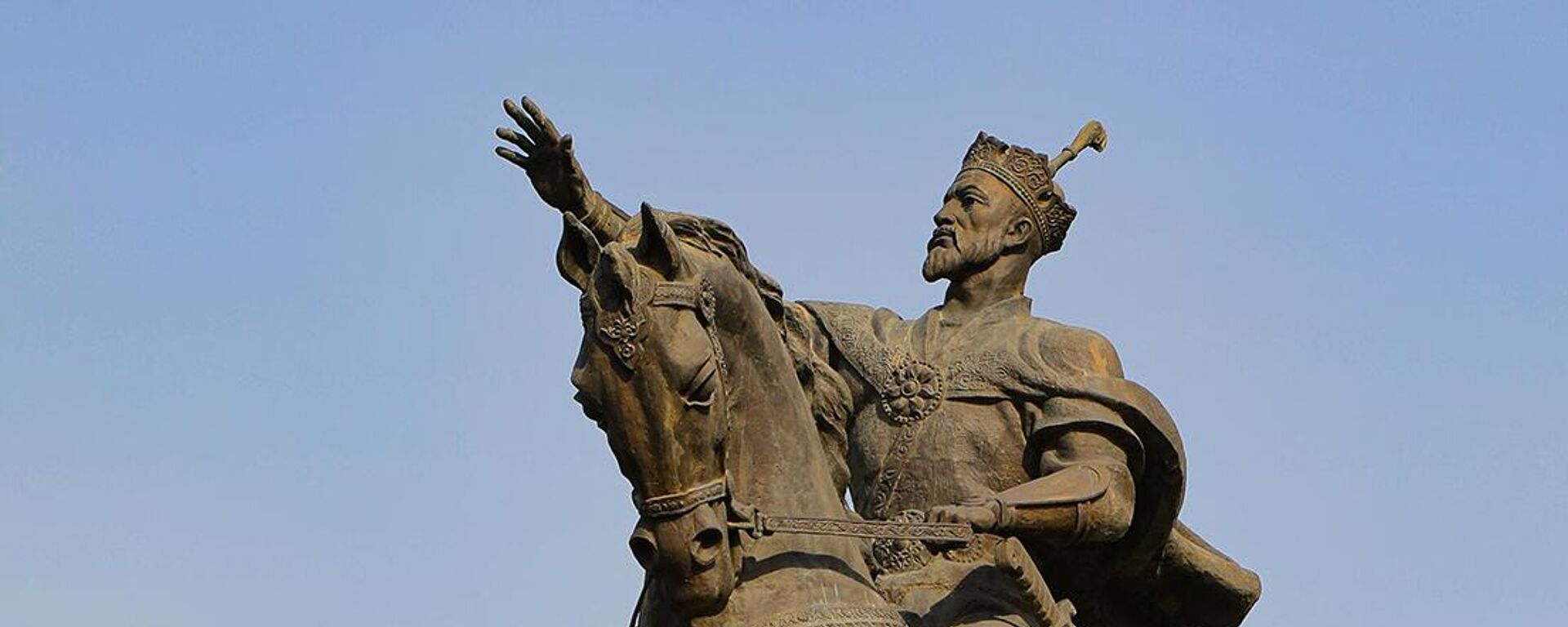Памятник Амиру Темуру в Ташкенте - Sputnik Ўзбекистон, 1920, 09.04.2026