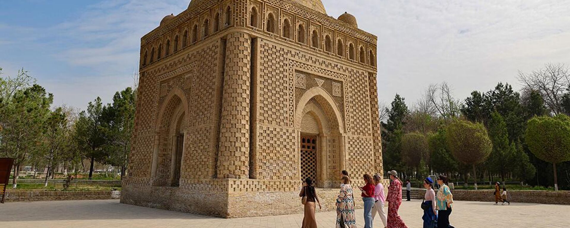 Mavzoley Samanidov - Sputnik O‘zbekiston, 1920, 11.04.2025