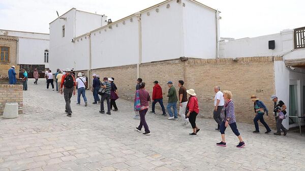 Туристы в Узбекистане - Sputnik Узбекистан