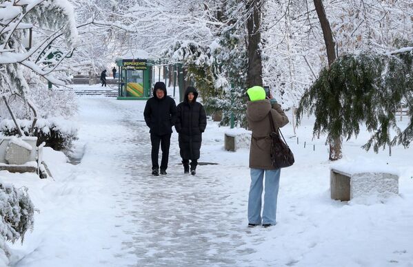 Ҳамма қорга маҳлиё - Sputnik Ўзбекистон