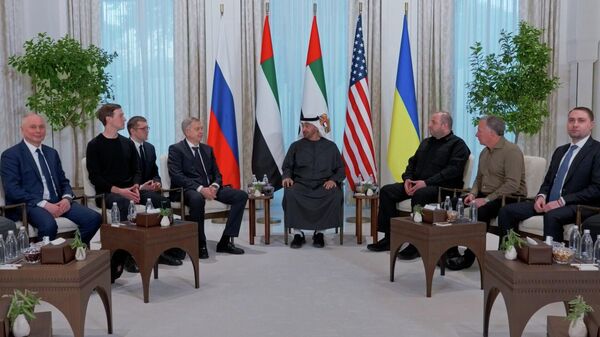 Кадры с переговоров по Украине в Абу-Даби от эмиратского госагентства WAM - Sputnik Ўзбекистон