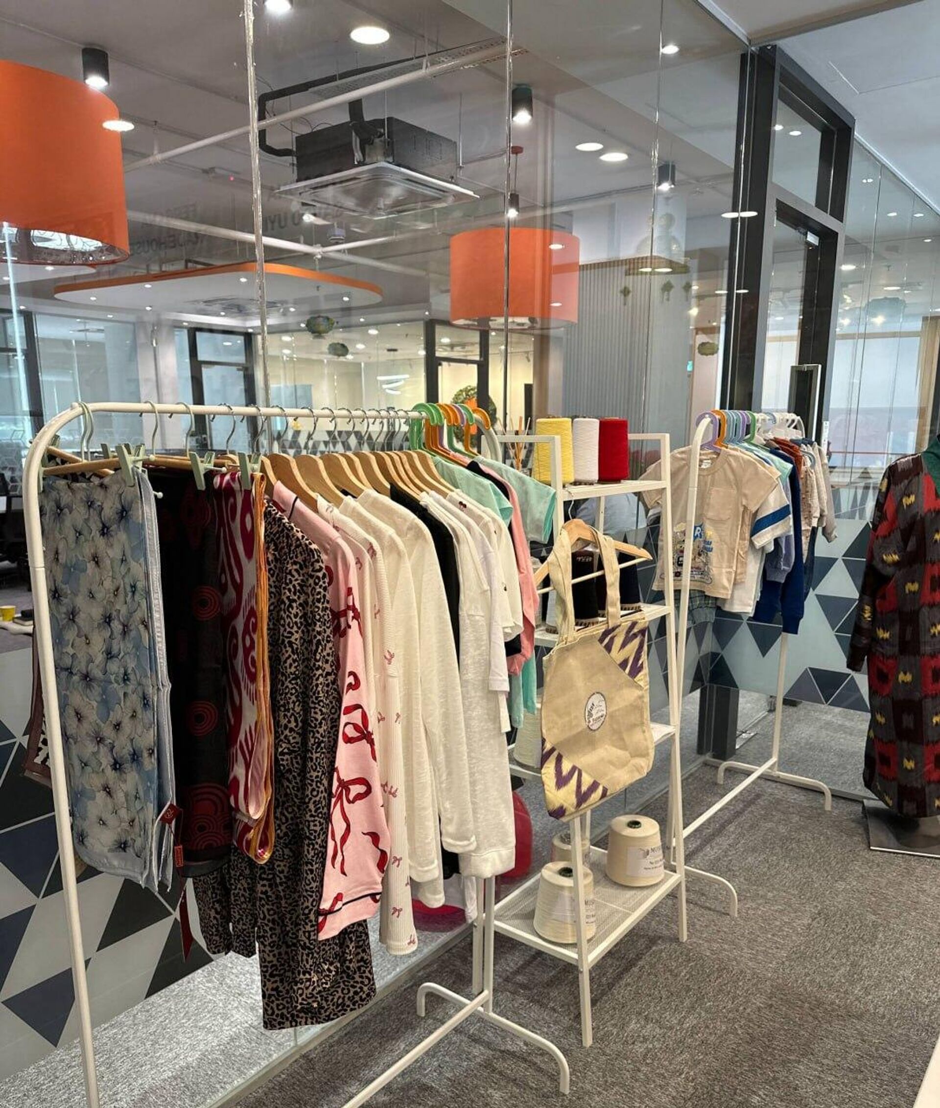 В Куала-Лумпуре открылся Торгово-логистический центр Ферганской области. - Sputnik Узбекистан, 1920, 08.02.2026