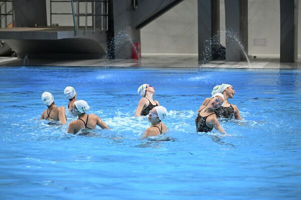 Члены Исполнительного комитета World Aquatics посетили Олимпийский городок - Sputnik Узбекистан