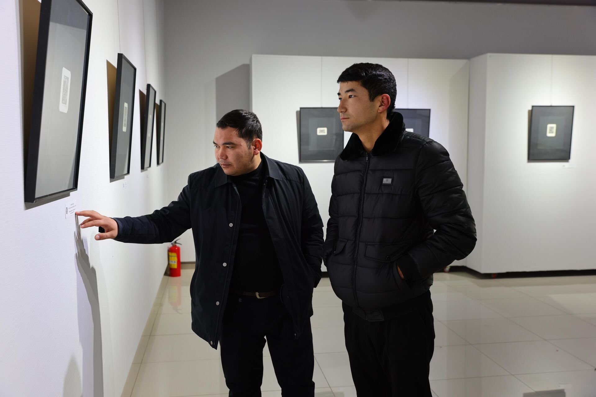 Выставка ксилографии памяти Дамира Уразаева  - Sputnik Узбекистан, 1920, 26.01.2026