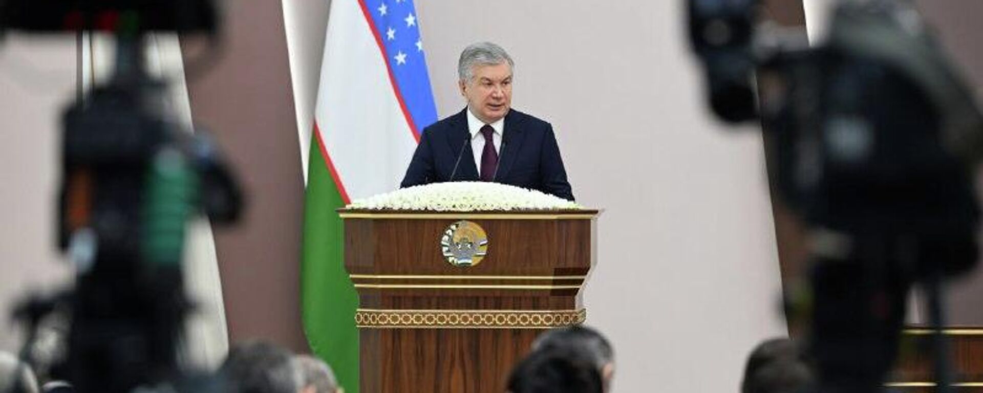 Шавкат Мирзиёев призвал правоохранителей разных направлений работать по единым правилам и стандартам Шавкат Мирзиёев призвал правоохранителей разных направлений работать по единым правилам и стандартам - Sputnik Узбекистан, 1920, 27.01.2026