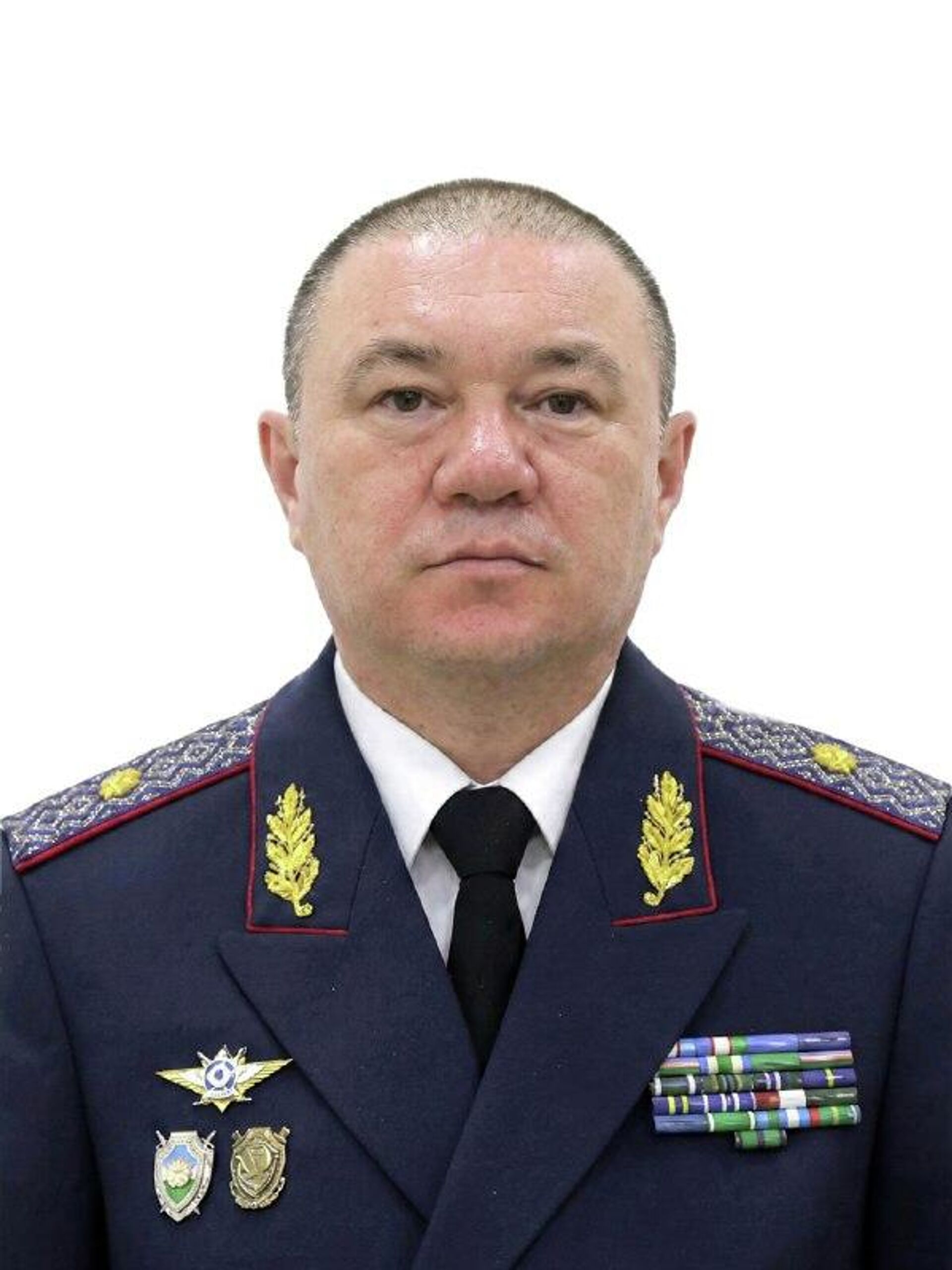 Президент назначил бывшего главу МЧС Ботира Кудратходжаева первым заместителем главы МВД – начальником Оперативно-розыскного департамента - Sputnik Узбекистан, 1920, 28.01.2026