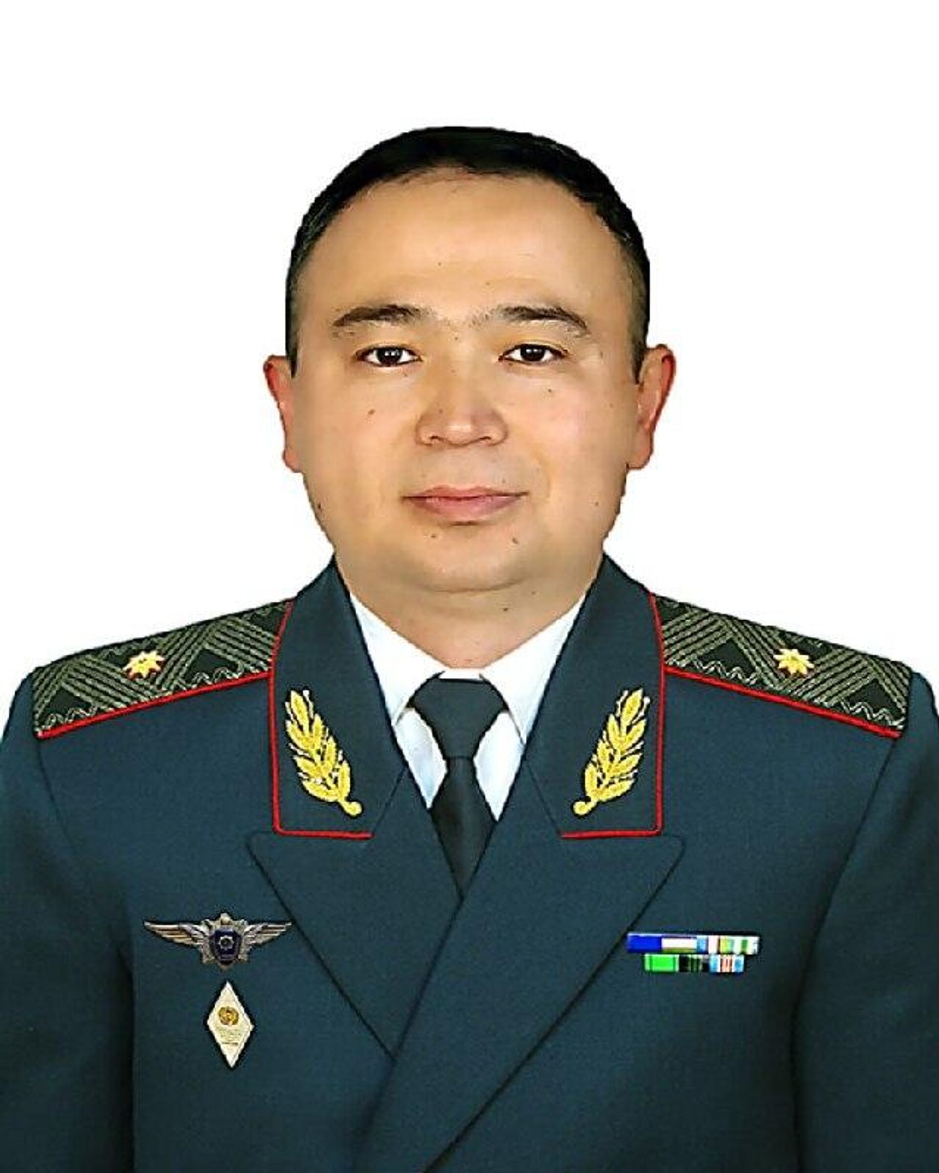 Шавкат Мирзиёев назначил Азизбека Икрамова на должность главы МЧС - Sputnik Узбекистан, 1920, 28.01.2026