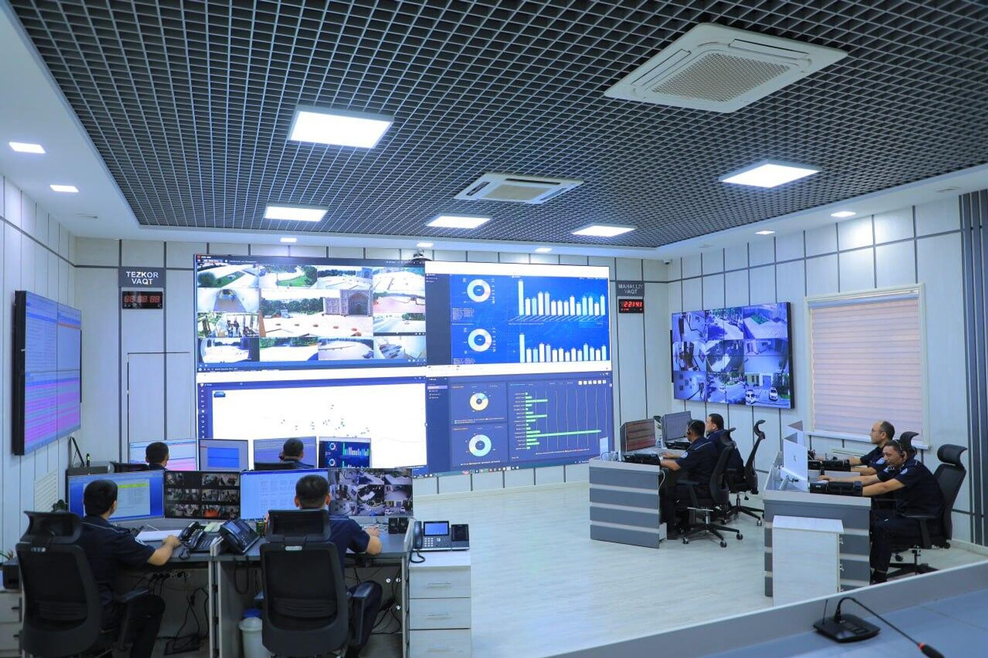 В Самаркандской области система общественной безопасности все активнее опирается на современные цифровые технологии. - Sputnik Узбекистан, 1920, 28.01.2026