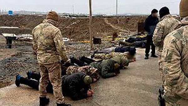 Прекращена деятельность незаконных золотодобытчиков - Sputnik Ўзбекистон