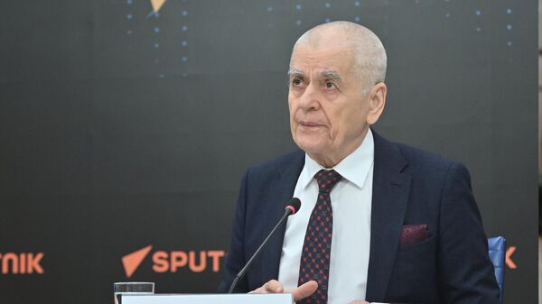 Ўзбекистонлик мигрантларнинг EОИИда ишлаши учун тан олинган тиббий ҳужжатлар лозим
 - Sputnik Ўзбекистон