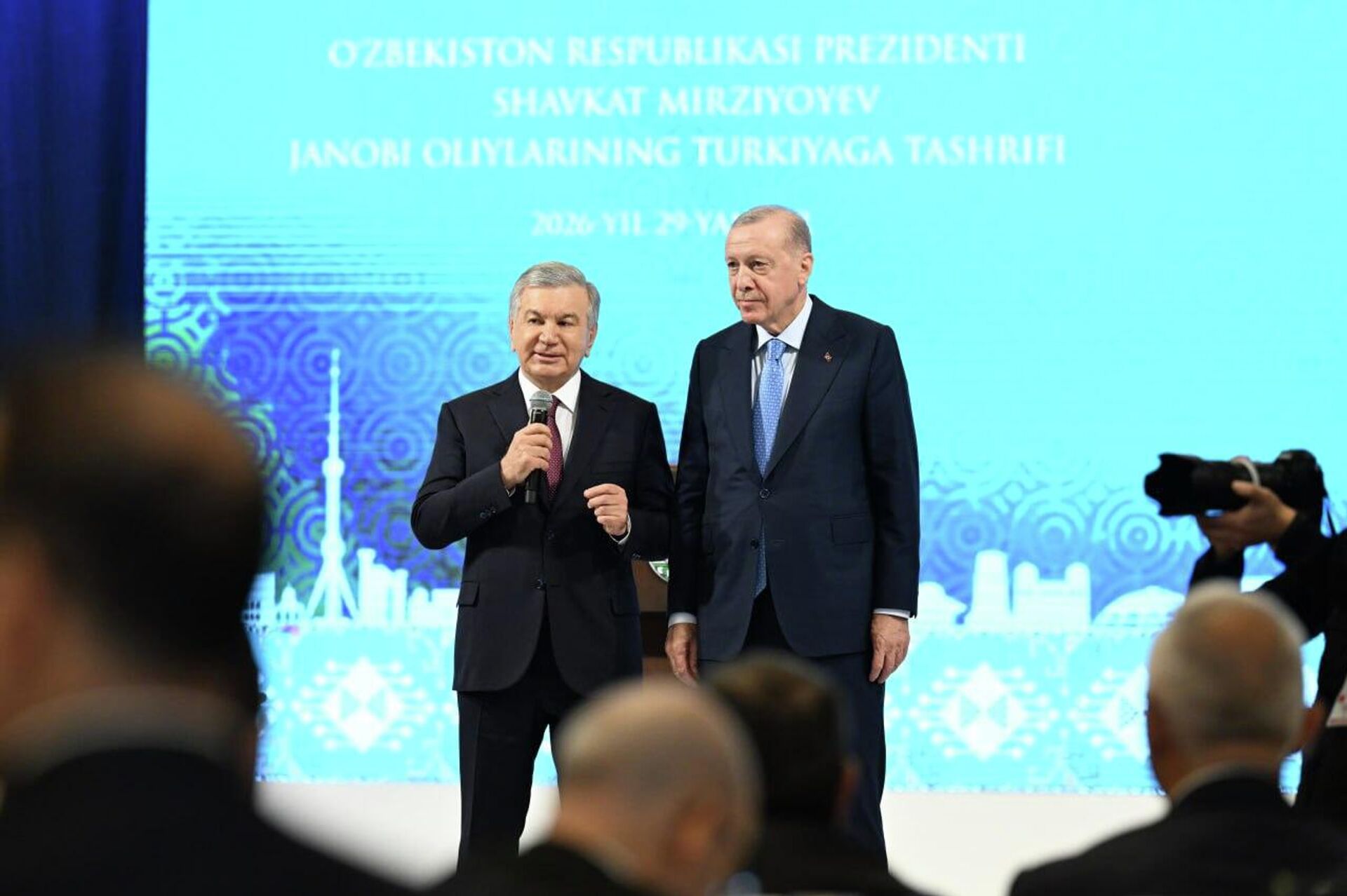 Ўзбекистон Туркияда 2023 йилги зилзила қурбонлари учун қурган турар жой мажмуаси очилди - Sputnik Узбекистан, 1920, 30.01.2026