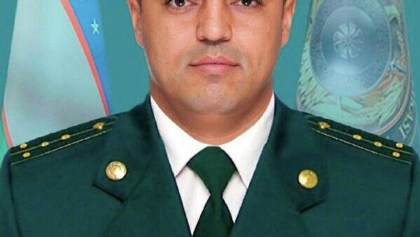 Не все герои носят плащи: сотрудник МВД в Бухарской области спас женщину - Sputnik Узбекистан