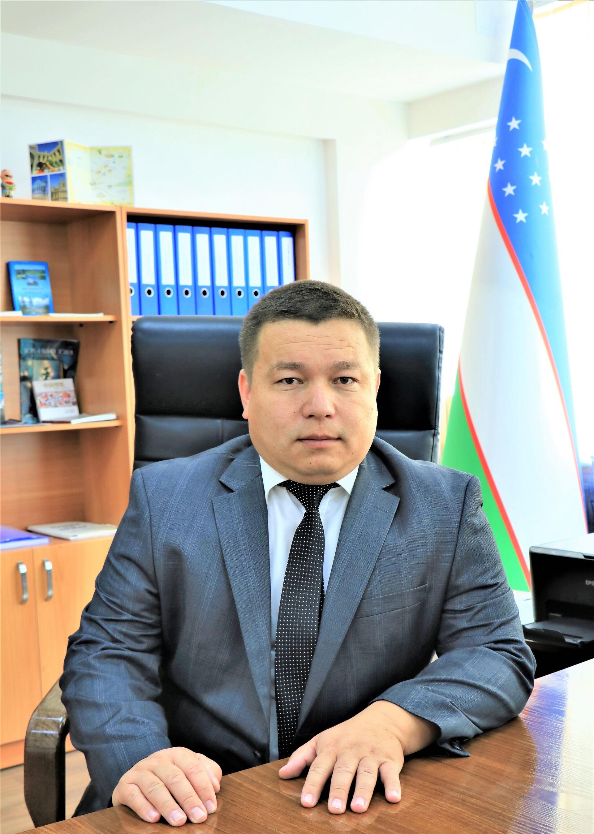 Заведующий кафедрой программной инженерии СамГУ Озод Юсупов. - Sputnik Узбекистан, 1920, 01.02.2026