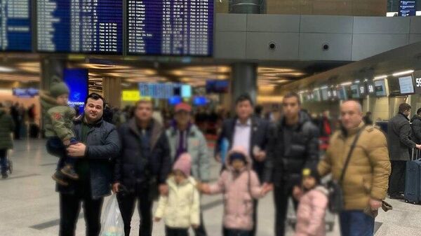 Из России в Узбекистан вернули 6 детей, оставшихся без присмотра - Sputnik Узбекистан