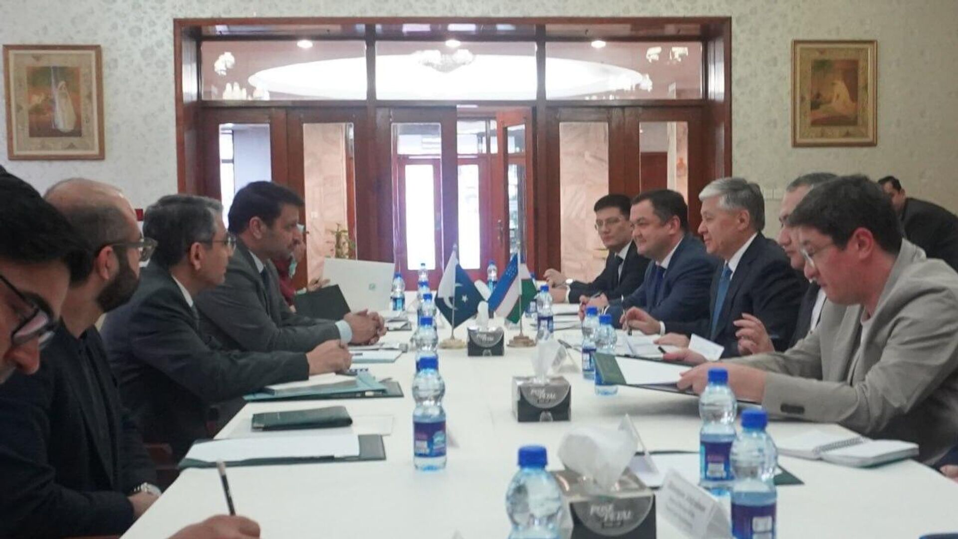 V Islamabade proshel 9-y raund uzbeksko-pakistanskix politicheskix konsultatsiy - Sputnik O‘zbekiston, 1920, 02.02.2026