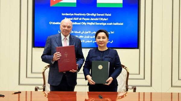 Сенат Олий Мажлиса и Собрание Аянов парламента Иордании подписали меморандум о взаимопонимании - Sputnik Узбекистан