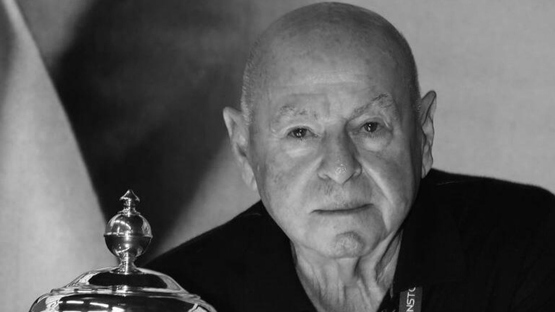 Умер заслуженный тренер России по теннису Владимир Камельзон Умер заслуженный тренер России по теннису Владимир Камельзон - Sputnik Узбекистан, 1920, 04.02.2026