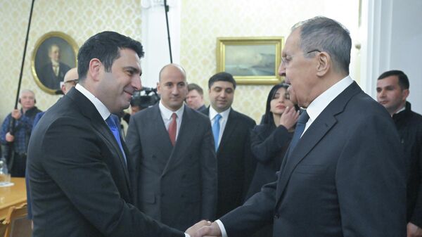 Vstrecha glavi MID RF Sergeya Lavrova so spikerom parlamenta Armenii Alenom Simonyanom - Sputnik O‘zbekiston