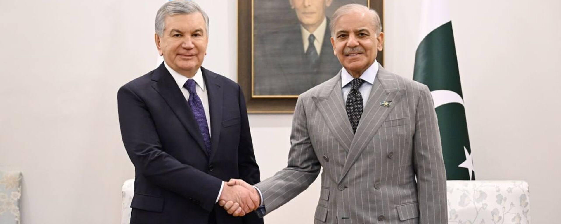 В Исламабаде прошли узбекско-пакистанские переговоры на высшем уровне. - Sputnik Узбекистан, 1920, 06.02.2026