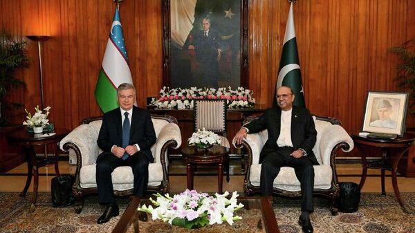 Шавкат Мирзиёев встретился с президентом Пакистана Асифом Али Зардари - Sputnik Узбекистан