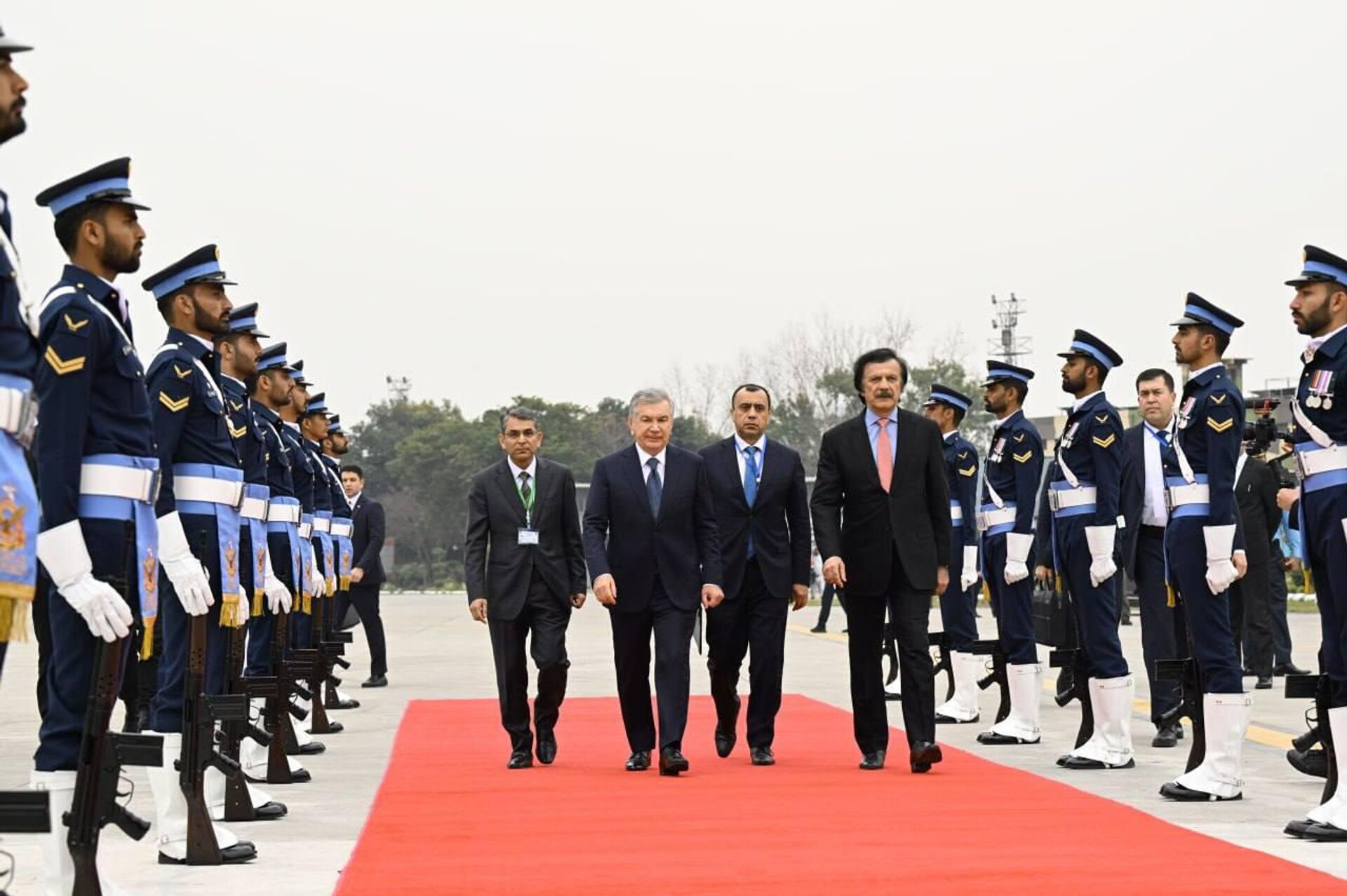 Программа двухдневного государственного визита президента Узбекистана в Пакистан завершилась. - Sputnik Узбекистан, 1920, 06.02.2026