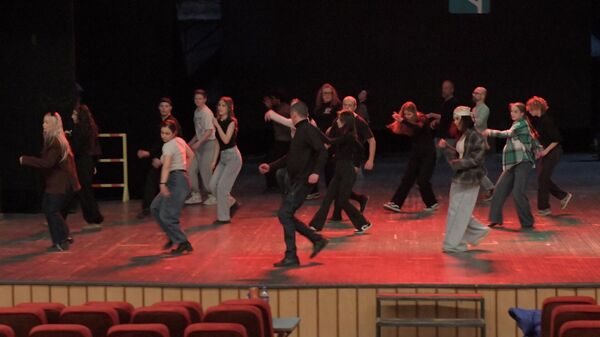 Рус драма театри очилишига тайёргарлик қандай кетмоқда - Sputnik Ўзбекистон