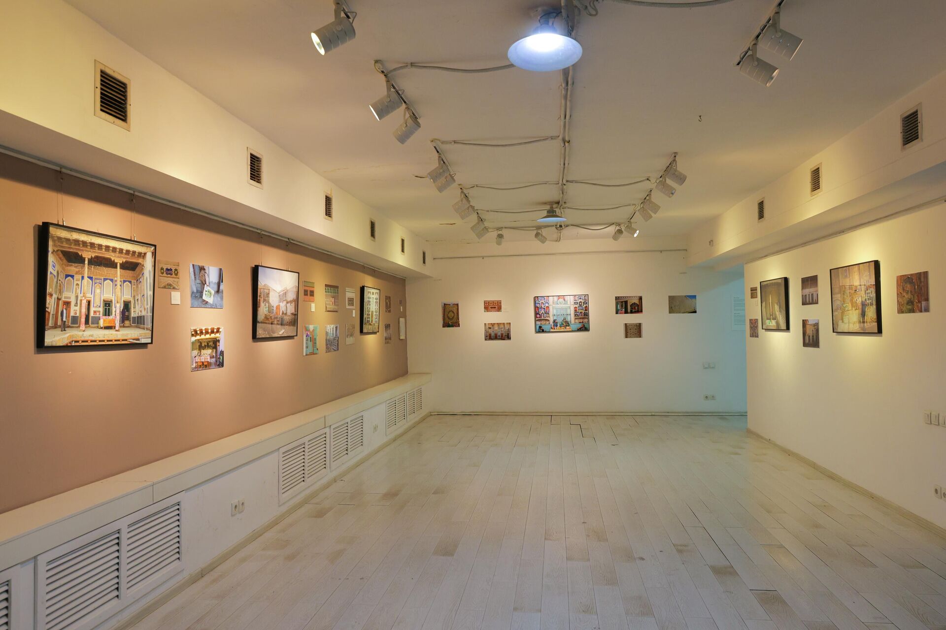 Фотовыставка Обитель памяти в Bonum Factum Gallery  - Sputnik Узбекистан, 1920, 09.02.2026