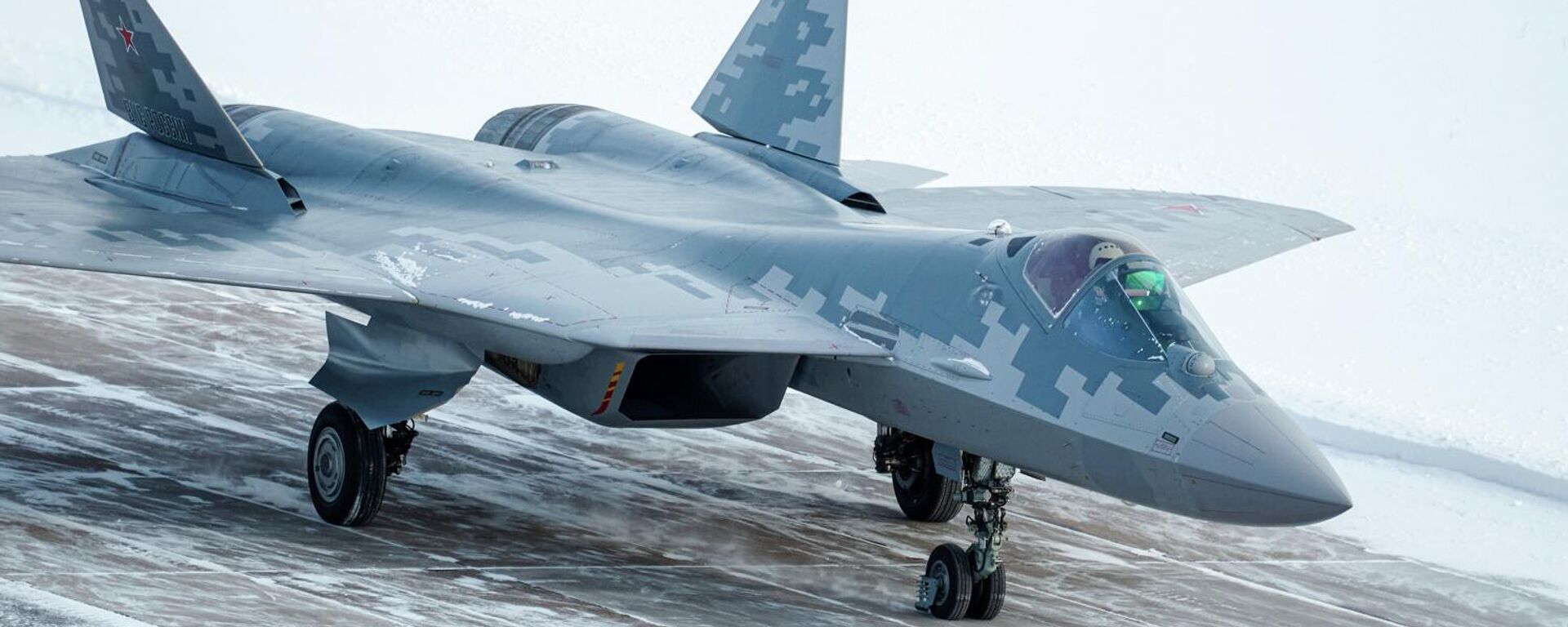 OAK peredala Minoboroni Rossii partiyu samoletov Su-57 - Sputnik O‘zbekiston, 1920, 09.02.2026