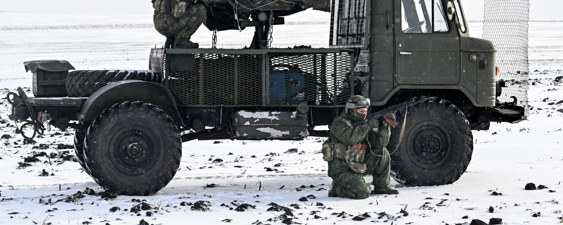 Боевая подготовка  инженерных войск группировки войск Запад в ЛНР - Sputnik Ўзбекистон, 1920, 17.02.2026