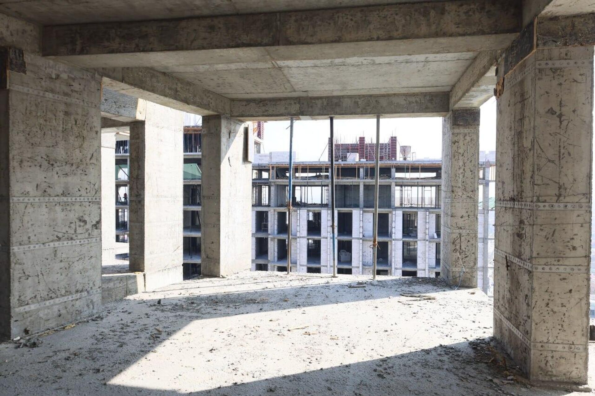 В Самарканде при строительстве первых 30-этажек выявлены нарушения - Sputnik Ўзбекистон, 1920, 10.02.2026