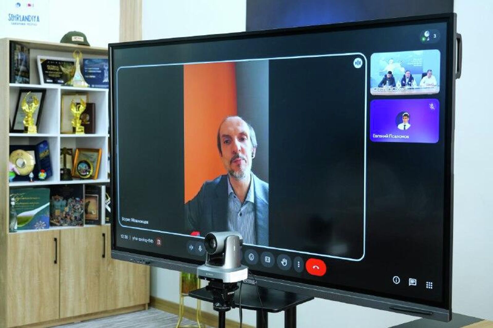 Союзмультфильм и Центр детского контента Узбекистана обсудили организацию стажировок для узбекских аниматоров - Sputnik Узбекистан, 1920, 11.02.2026